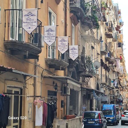 Residenza Nascari Al Plebiscito Hotel Napoli Exterior foto